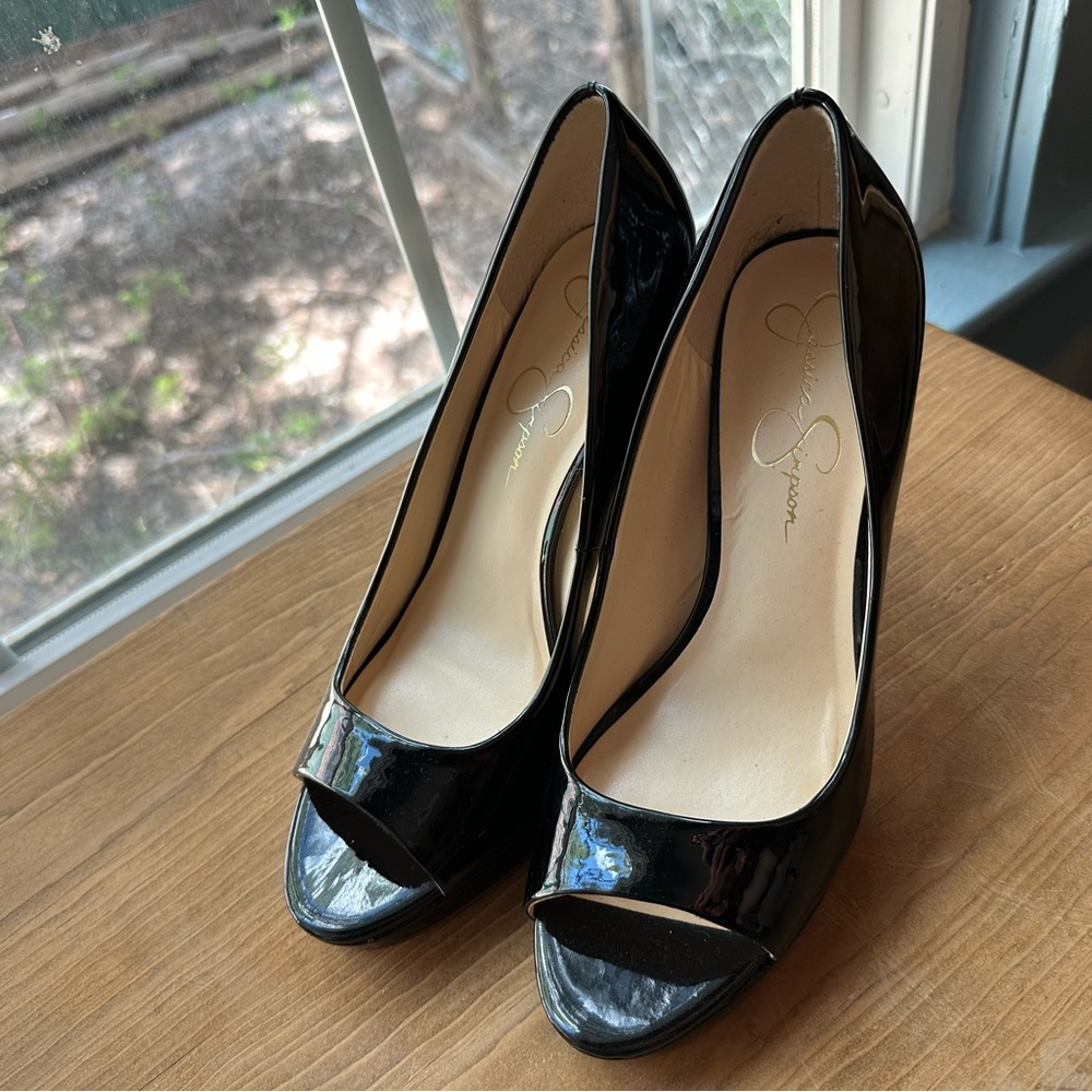 Brand new jessica Simpson peep toe heels